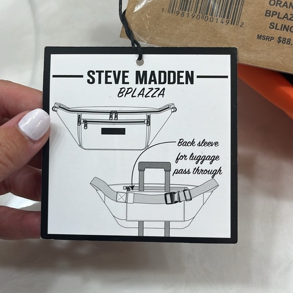 Steve Madden Travel Fanny Pack Sling Orange Large Nylon Bag Crossbody NWT - Picture 5 of 8